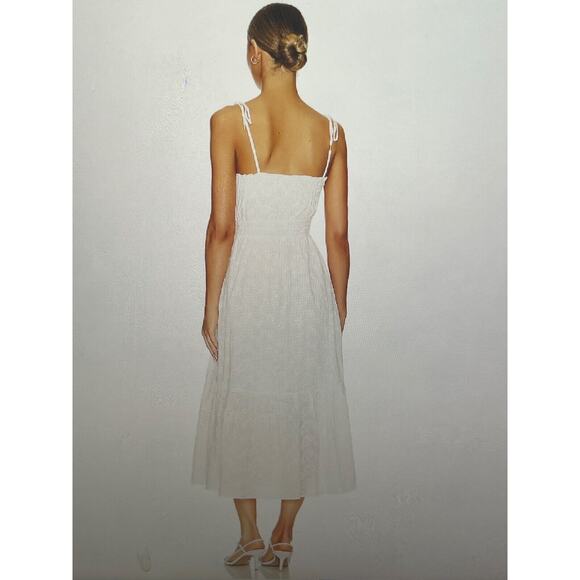 NWT MINKPINK BLOWOUT SADIE BRODERY SUNDRESS, 100% COTTON EYELET,SHOULDER TIE XS - Picture 3 of 3